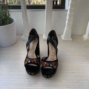 Sam Edelman flower embroidered heels US size 7